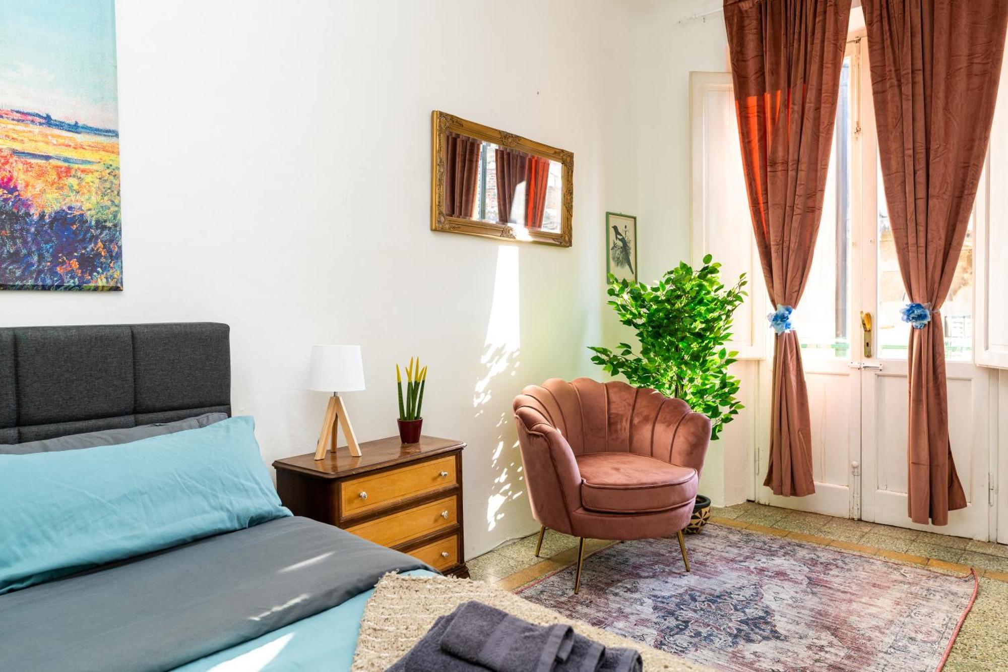 Historic Apt In The Center Of Lucca With Balcony Apartment Exterior photo